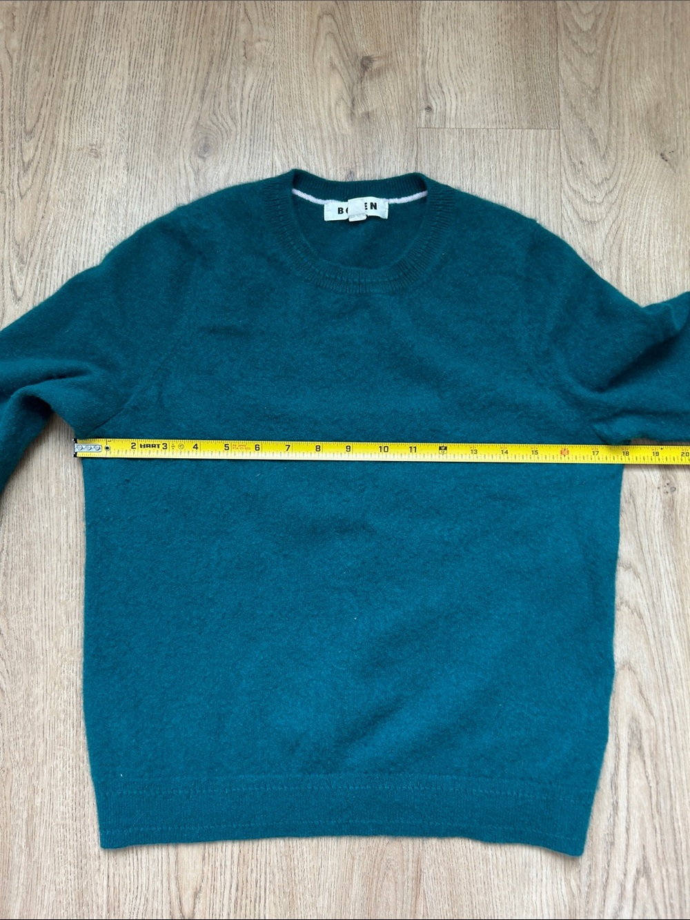 Boden Teal 100% Cashmere Crewneck Sweater Size Medium Runs Small EUC - Picture 6 of 7